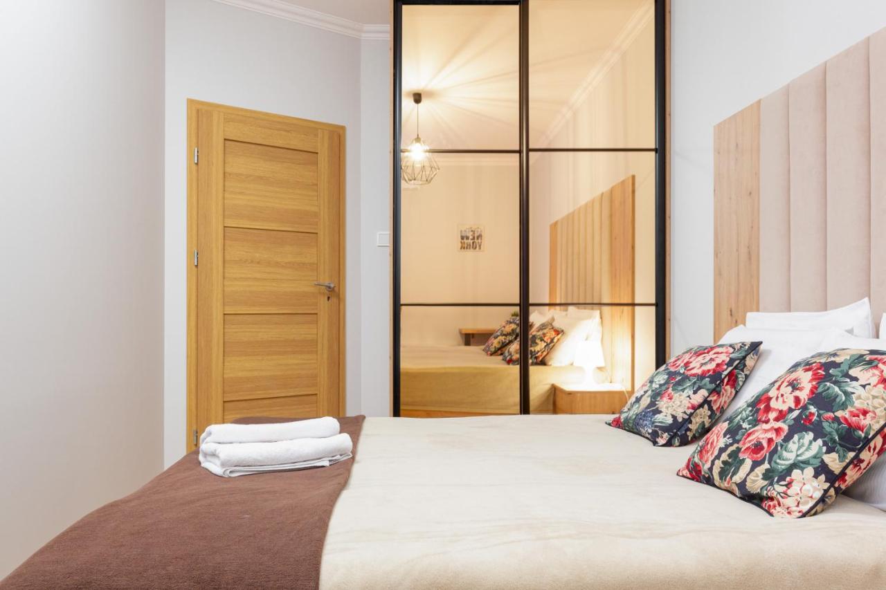 Apartments Arsenal Warsaw City Center By Noclegi Renters Bagian luar foto